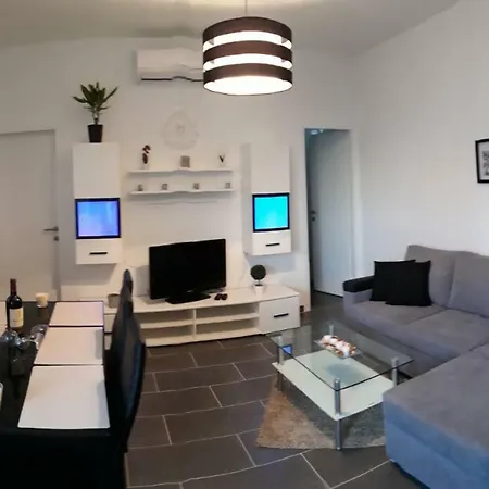 App Lana Apartment Crikvenica Exterior photo