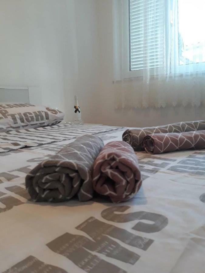App Lana Apartment